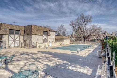 7255 Quincy Ave, Denver CO  80237-2209 exterior