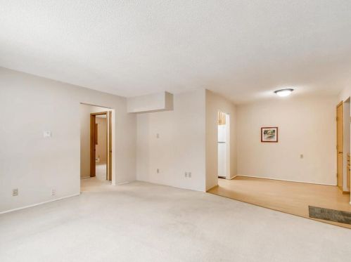 2318 Unity Ave, Minneapolis MN  55422-3400 exterior