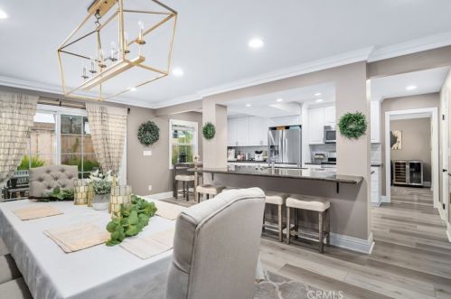 2405 Avalon Ave, Santa Ana CA 92705-7903 exterior