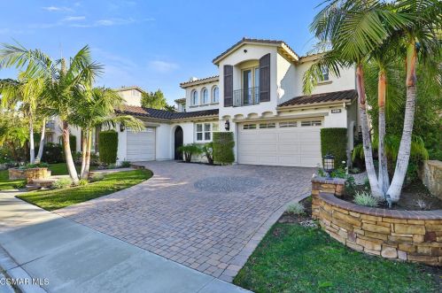 3406 Whispering Glen Ct, Simi Valley, CA 93065-0597