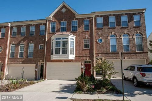 9333 Cumbria Valley Dr, Lorton, VA 22079-5011