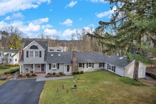 33 Shore Trl, Sparta, NJ 07871-1803