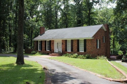 1602 Plum Nelly Rd, Rockingham, NC 28379-2728