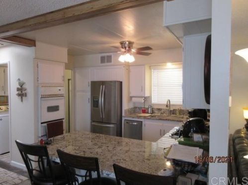 248 Starling Ln, Oceanside, CA 92057-6428