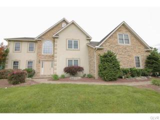 506 Christine Ann Ln, Nazareth, PA 18064-8763