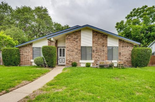 2437 Majestic Dr, Plano TX  75074-2838 exterior