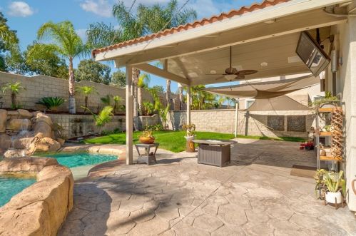 5460 Full Moon Ct, Anaheim CA  92807-4700 exterior