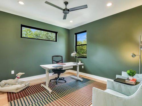 6001 Eureka Dr, Austin TX  78745-2962 exterior