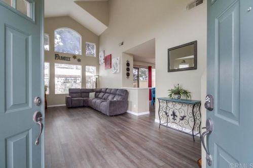 2402 La Costa Ave, Chula Vista CA  91915-1406 exterior