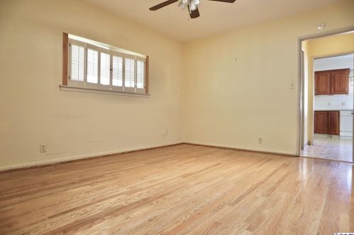 257 Cumberland Rd, Glendale CA  91202-1342 exterior