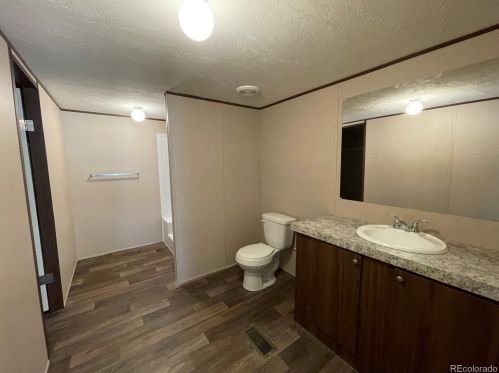 209 Linden Dr, Fort Morgan, CO 80705-4827