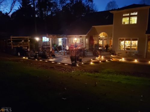 2381 Stedman Ln, Conyers GA  30094-4762 exterior