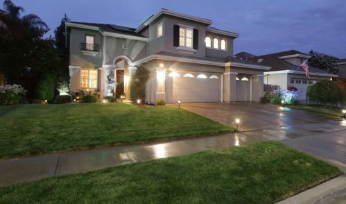 9540 Rancho Hills Dr, Gilroy, CA 95020-7740