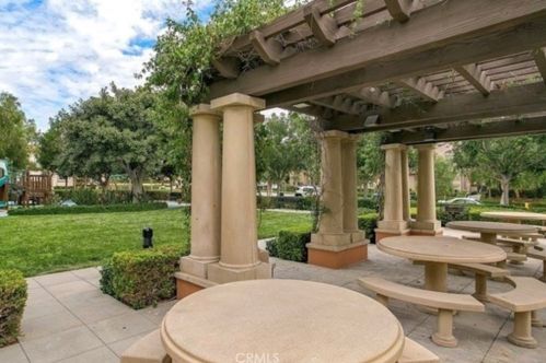 66 White Sage, Irvine CA 92618-8803 exterior