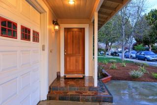 1067 Morningside Dr, Sunnyvale, CA 94087-1629