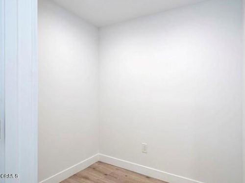 3579 Pontiac St, Glendale CA  91214-1822 exterior