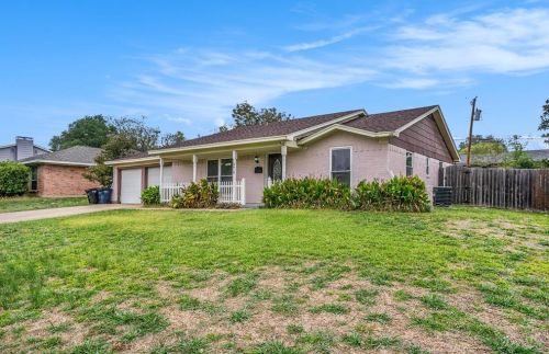3416 Denbury Dr, Fort Worth TX  76133-3139 exterior