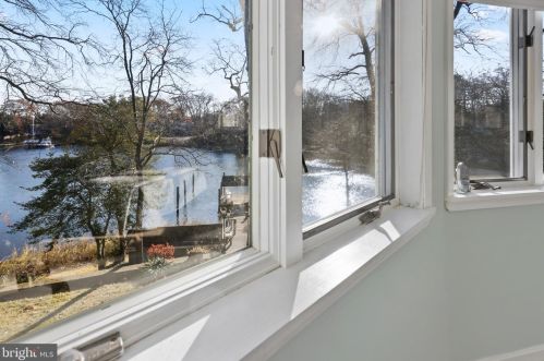 755 Dividing Rd, Severna Park MD 21146-4324 exterior