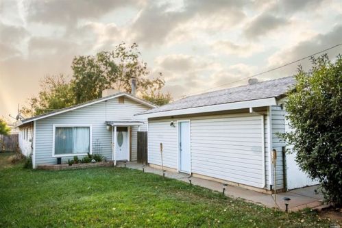 5635 12th St, Sheridan, CA 95681-9746