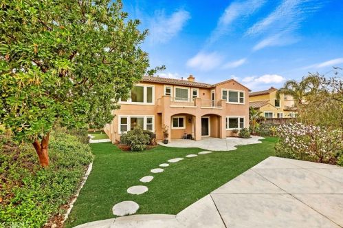 16849 Ridge Cliff Dr, Riverside CA  92503-0251 exterior
