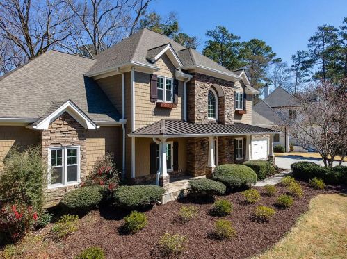 860 Agan Pl, Atlanta, GA 30342-3546