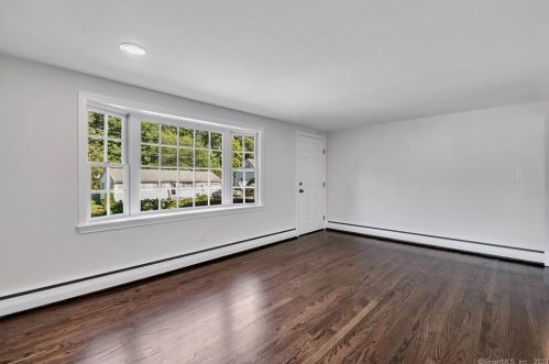 44 Louis Cir, Torrington CT  06790-3507 exterior