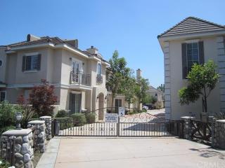 472 Duarte Rd, Arcadia, CA 91006-3948