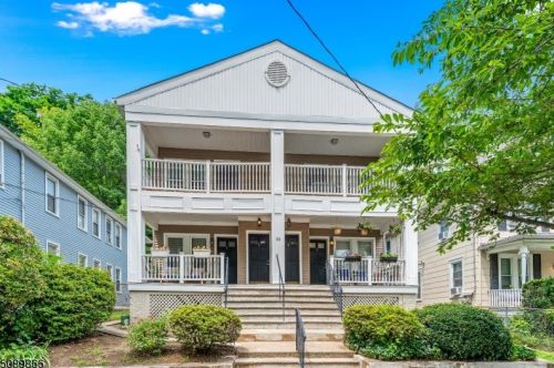 53 Wetmore Ave, Morristown, NJ 07960-8207