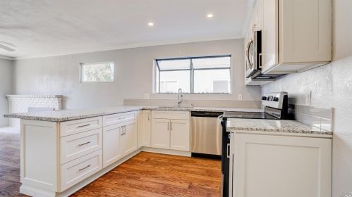267 Bergen Ct, Vacaville, CA 95687-6403