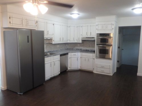 130 Cornell Dr, Ladson SC  29456-6213 exterior