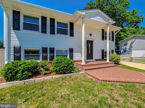 13008 Ketterman Dr, Woodbridge, VA 22193-5027