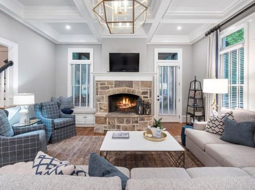 1607 Grant Dr, Atlanta GA  30319-3589 exterior