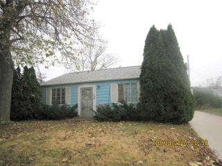 966 40th St, Moline IL  61265-2454 exterior