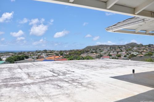 3805 Anuhea St, Honolulu HI  96816-3803 exterior