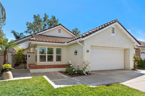 36 Sunlight, Irvine CA  92603-3724 exterior