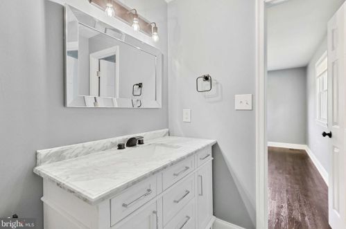 2713 Fallsmont Dr, Fallston MD  21047-2248 exterior