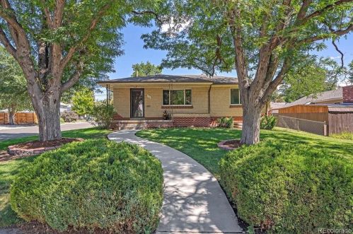 4202 Galapago St, Englewood, CO 80110-4504