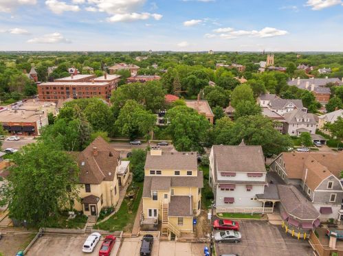 596 Grand Ave, Saint Paul MN  55102-2610 exterior