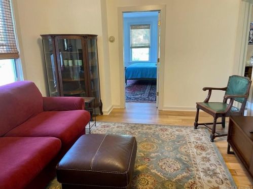 2 Osborne Ave, Norwalk CT  06855-1816 exterior