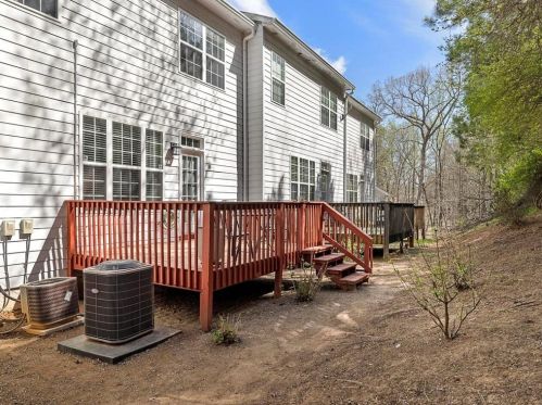 3844 Thayer Trce, Duluth GA  30096-8023 exterior
