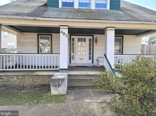 492 Byberry Rd, Philadelphia, PA 19116-4010