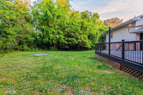 192 Greenbriar Ct, Conyers GA  30094-4214 exterior