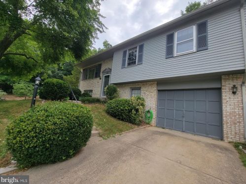 11888 Catoctin Dr, Woodbridge VA  22192-1112 exterior