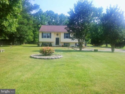 5773 Shady Side Rd, Churchton, MD 20733-9632