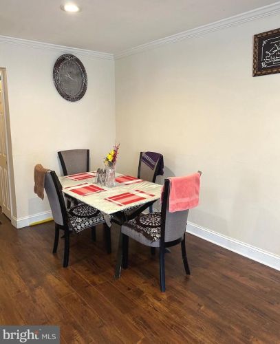 8603 Bustleton Ave, Philadelphia PA  19152-1205 exterior