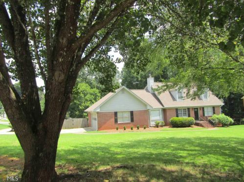 4008 Camary Dr, Conyers, GA 30094-4158