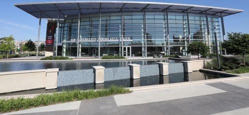 535 Bridgewater Dr, Atlanta GA  30328-2814 exterior