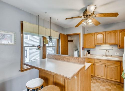 123 Bates Ave, Saint Paul MN  55106-6328 exterior