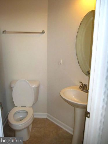 5 Wash House Cir, Middletown MD  21769-7741 exterior