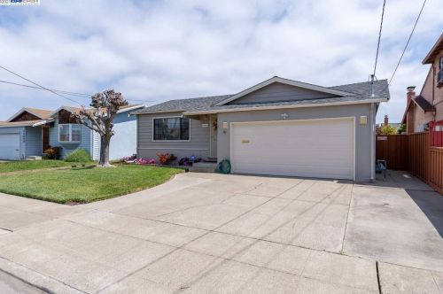 15666 Cranbrook St, San Leandro, CA 94579-2219